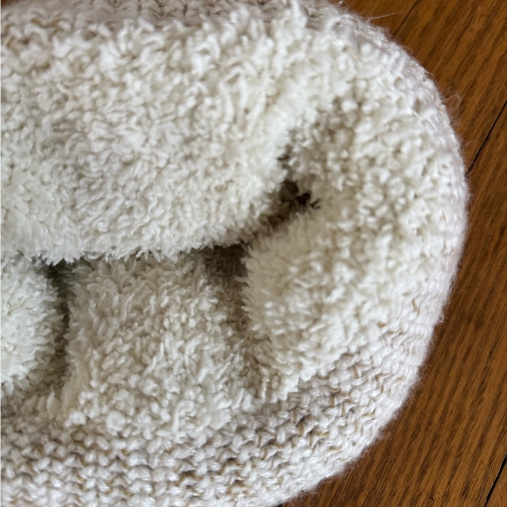 The North Face Cream Knit Beanie Hat - Picture 3 of 3